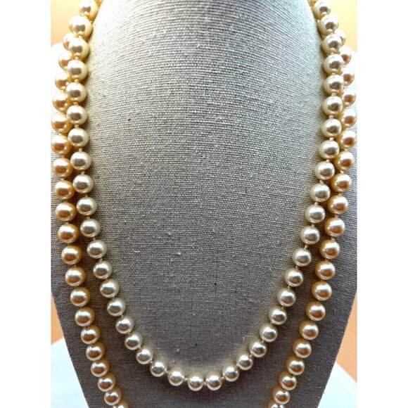 Vintage-Inspired 2 Strands of Glass Pearl Necklaces With Knotted Beads. A59 - Picture 4 of 12